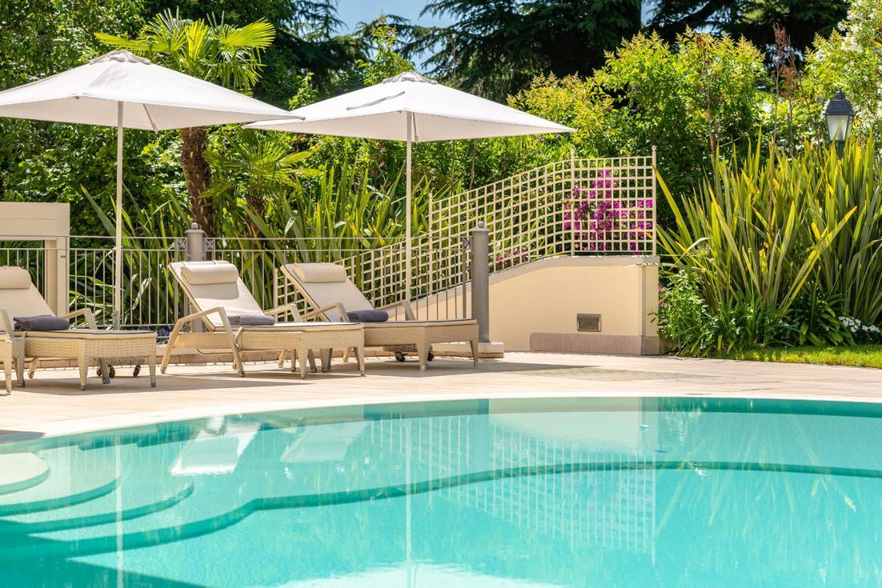 Villa Rosa Hotel Desenzano 데센자노델가르다 외부 사진