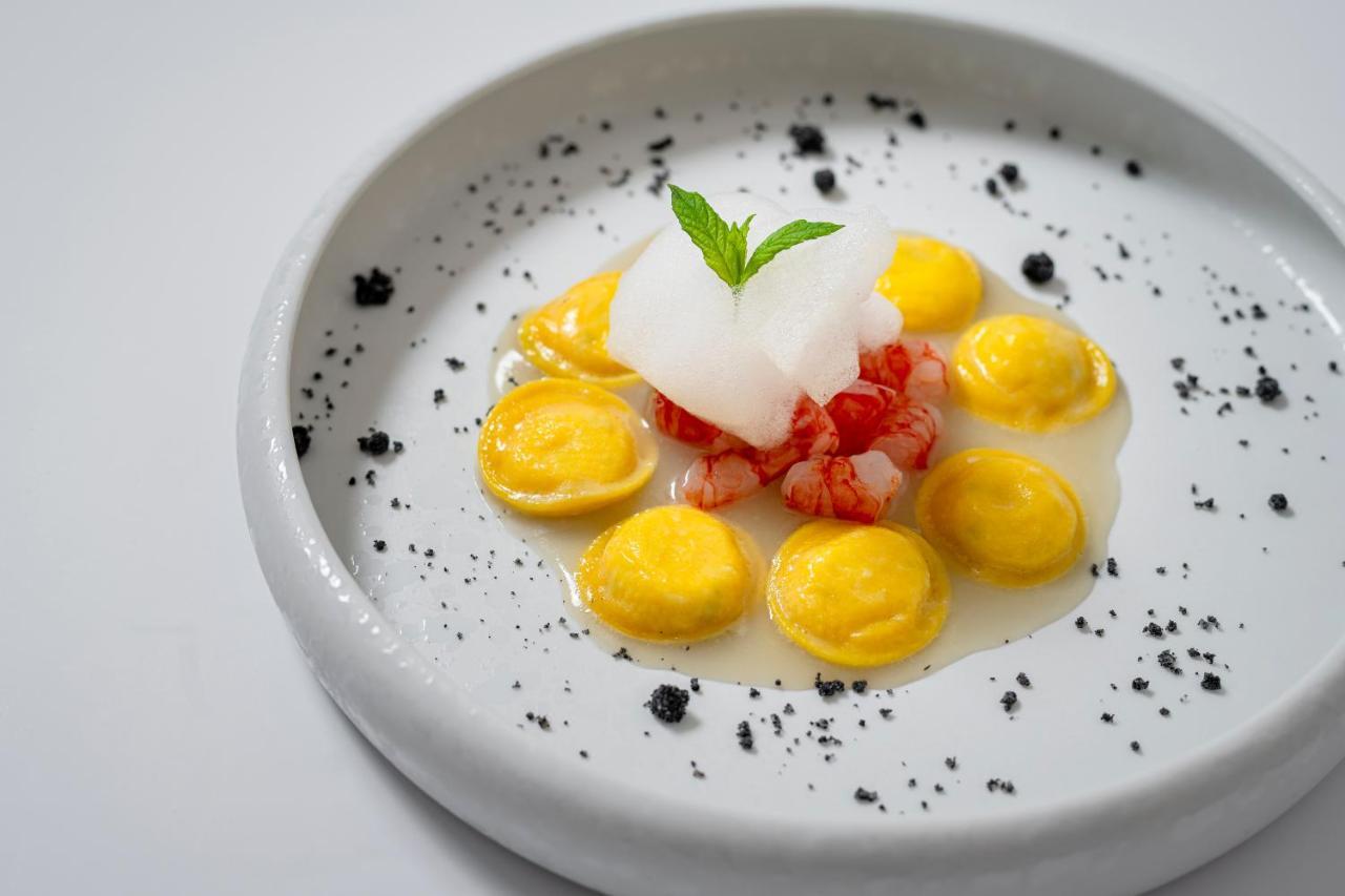 Villa Rosa Hotel Desenzano 데센자노델가르다 외부 사진