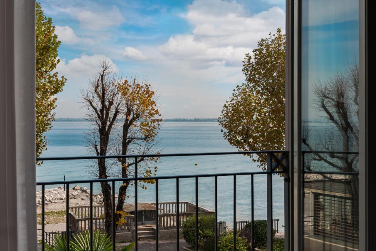 Villa Rosa Hotel Desenzano 데센자노델가르다 외부 사진