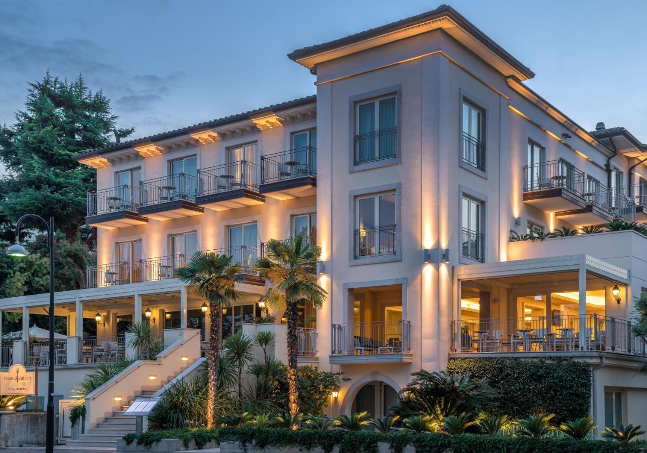 Villa Rosa Hotel Desenzano 데센자노델가르다 외부 사진