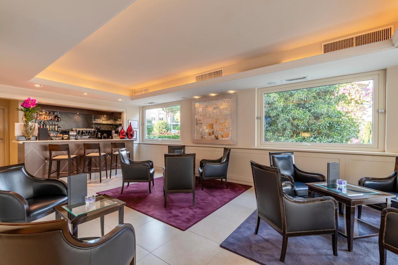 Villa Rosa Hotel Desenzano 데센자노델가르다 외부 사진