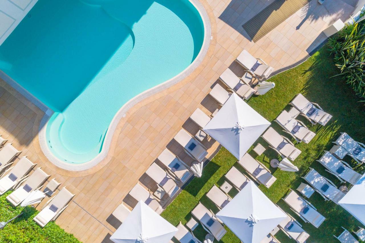 Villa Rosa Hotel Desenzano 데센자노델가르다 외부 사진